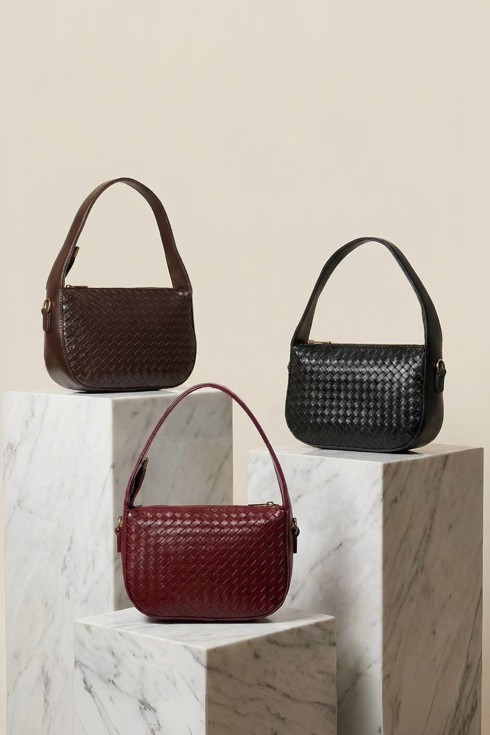 Örgü Detaylı Baget ve Çapraz Çanta