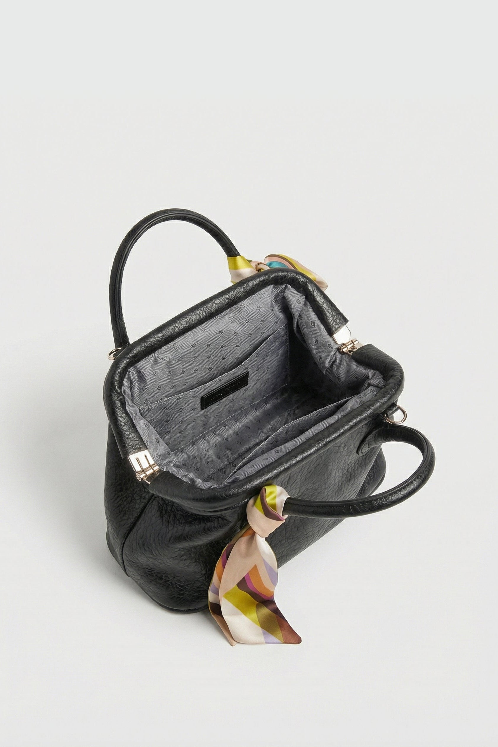 Fularlı Burslu El ve Çapraz Çanta