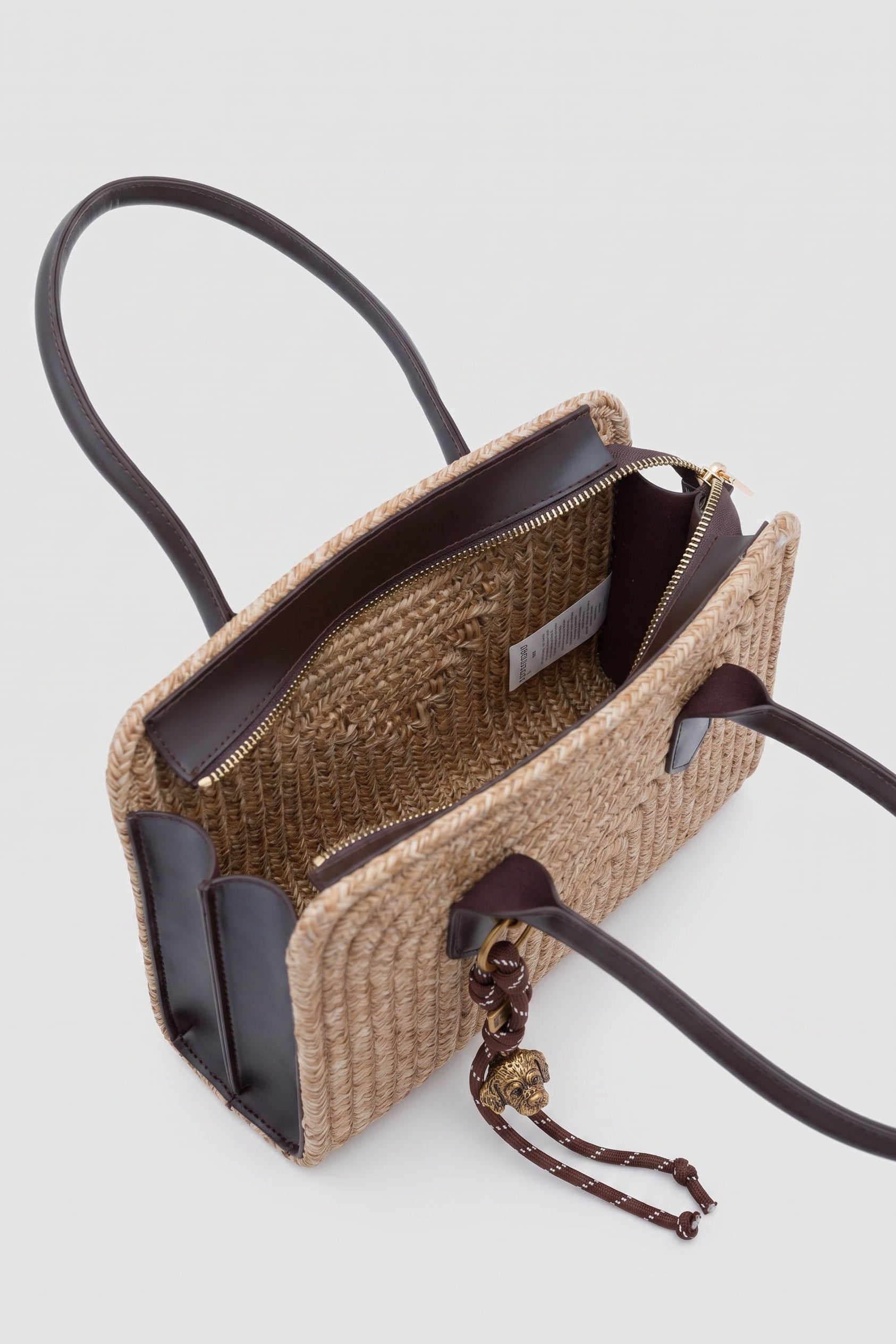 Hasır Charm Detaylı Çanta