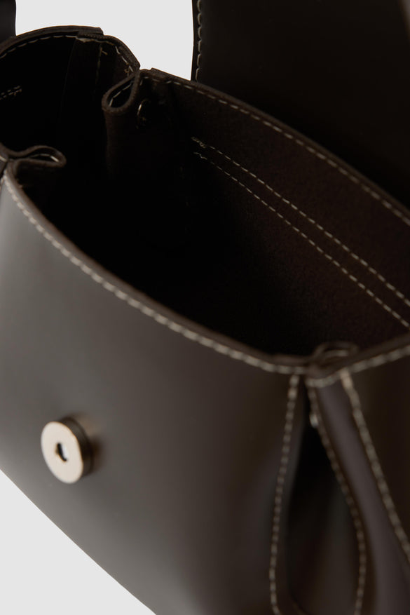 Dikiş Detaylı Büzgülü Çanta