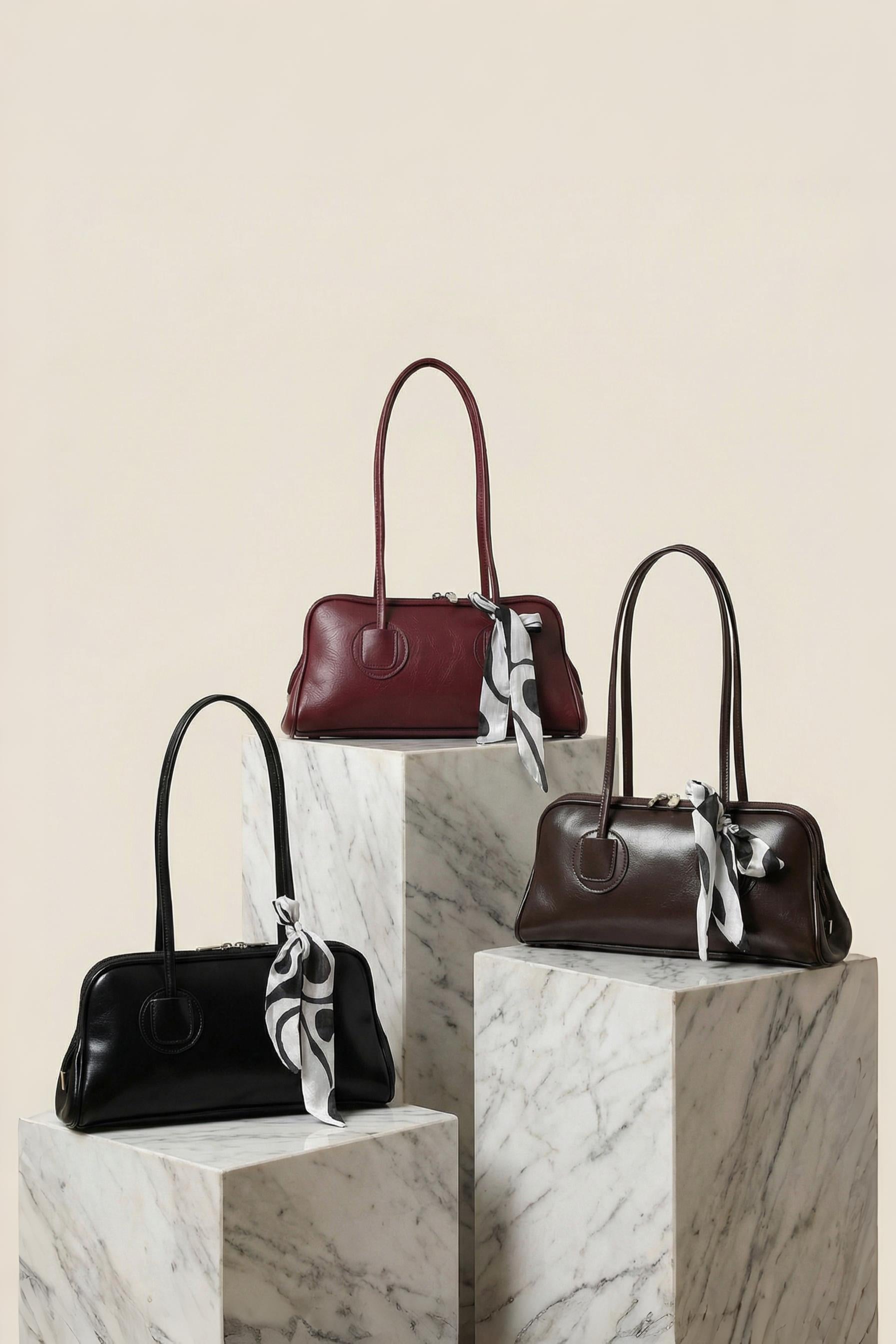 Fularlı Baget Çanta