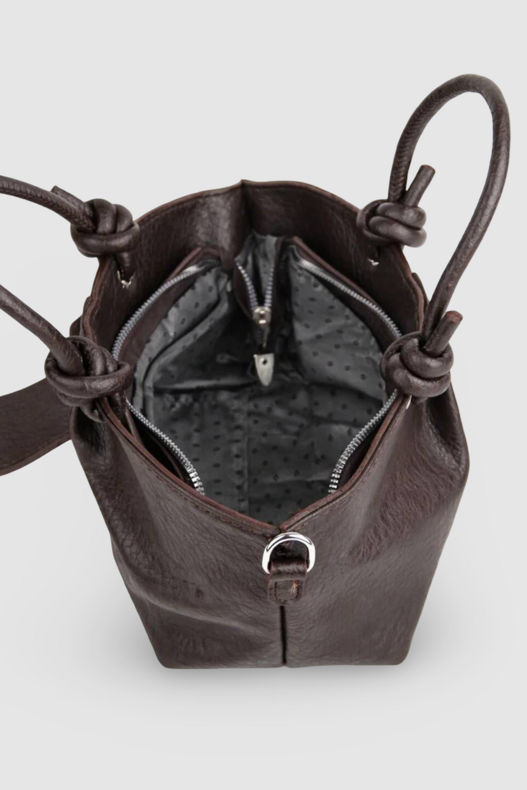 Kapak Detaylı Çapraz Çanta