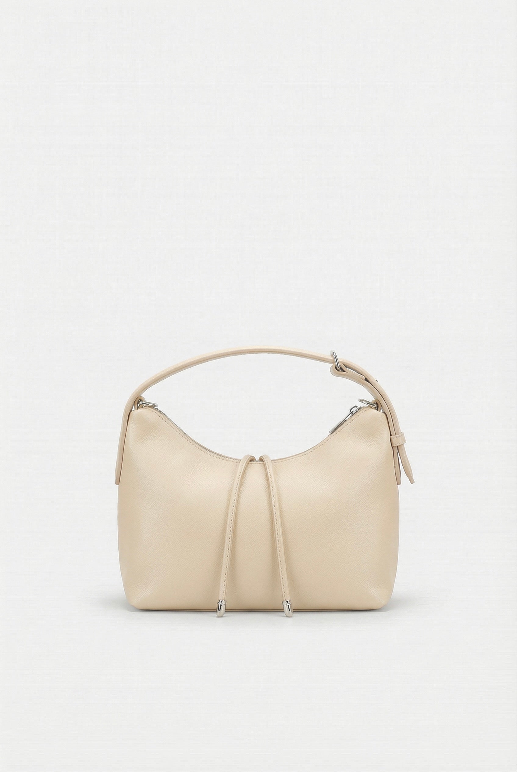 Ön İp Detaylı Basic Çanta
