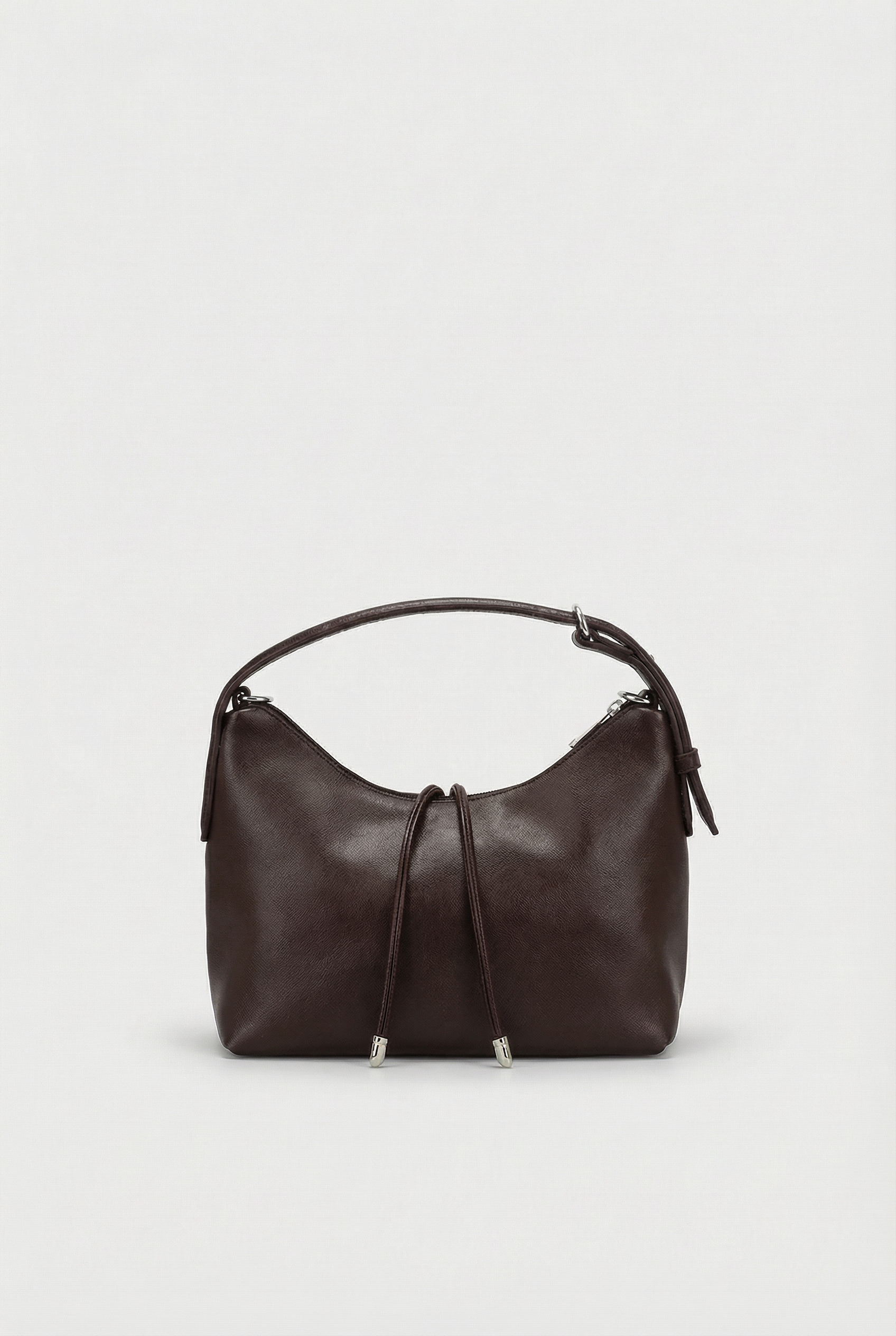 Ön İp Detaylı Basic Çanta