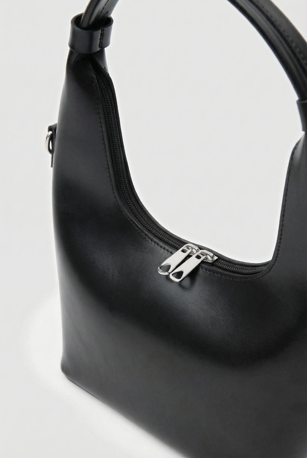 Çapraz Askılı Omuz Çantası