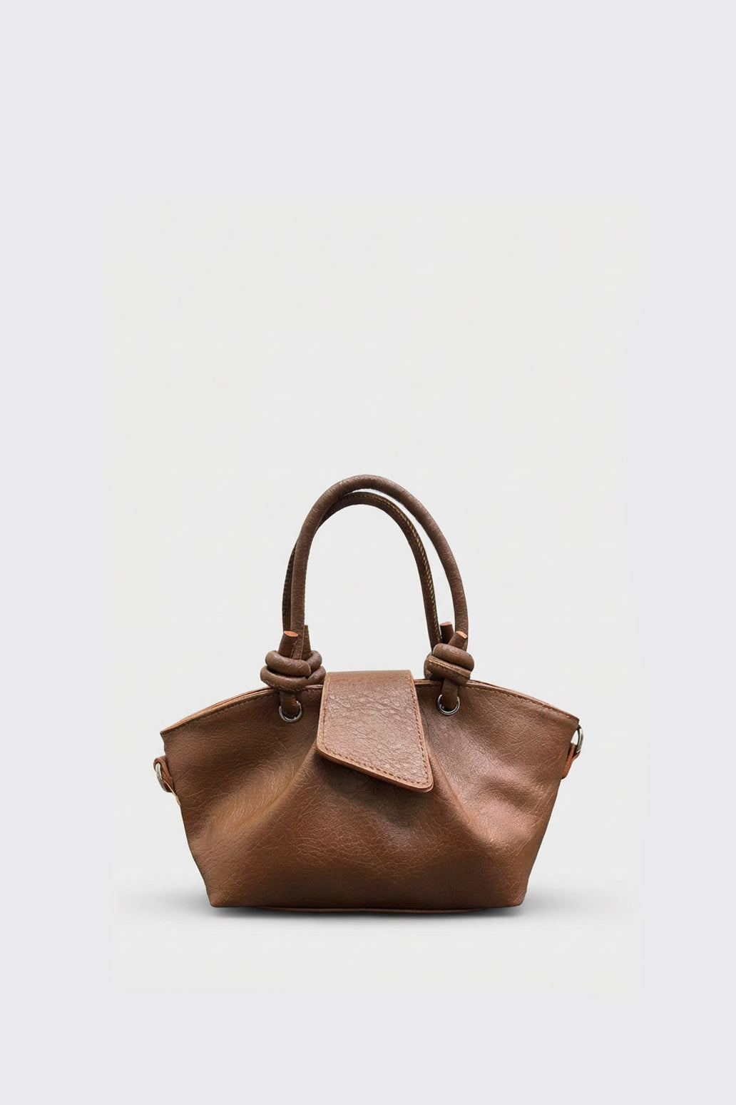 Kapak Detaylı Çapraz Çanta