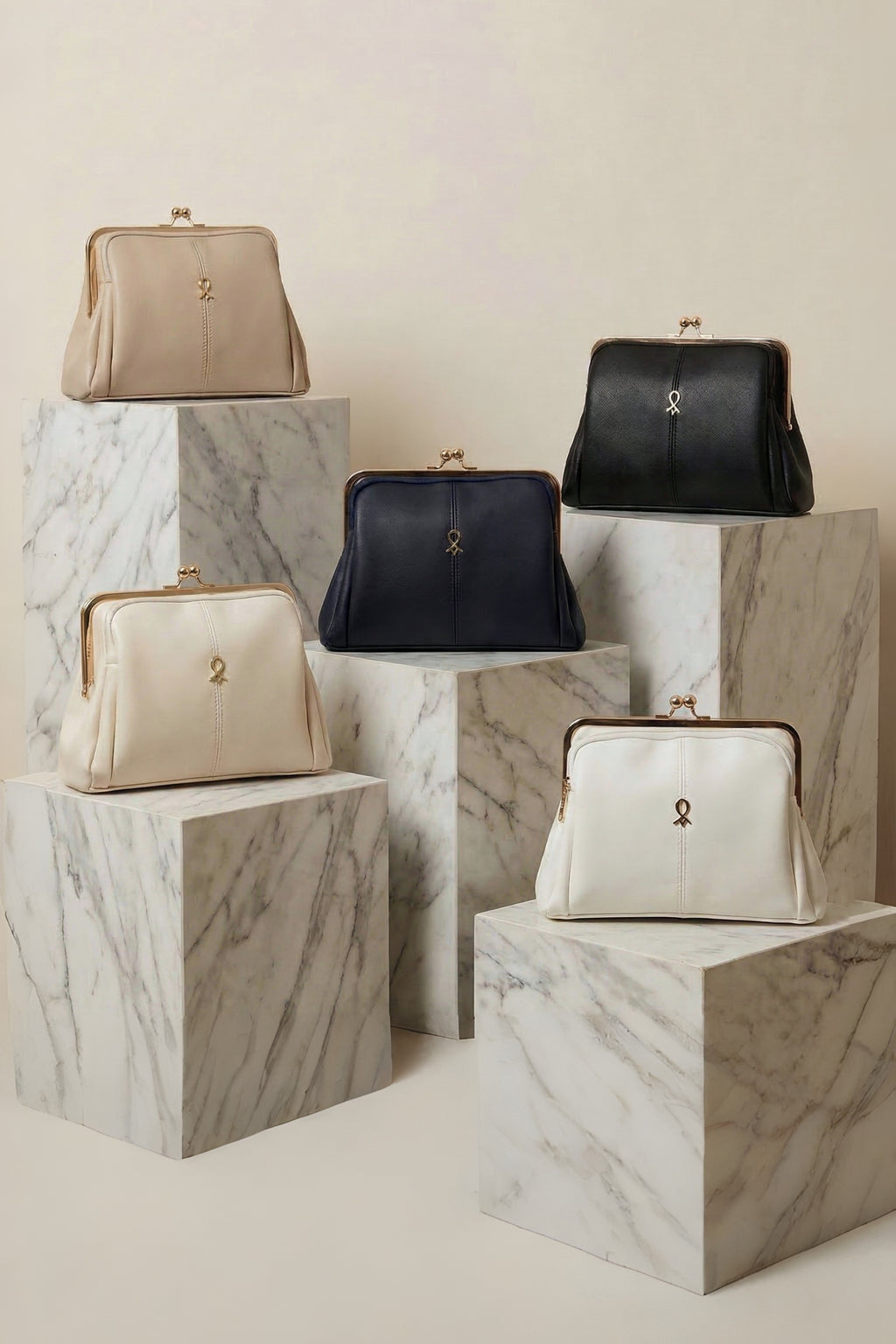 Burslu Çapraz Askılı Çanta